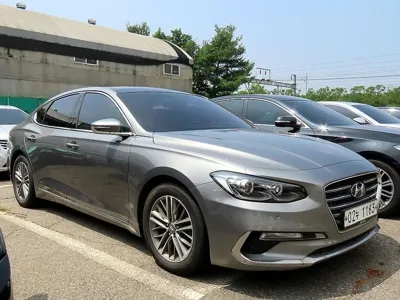 Hyundai Grandeur 2017, 143861 км, за 6761.19 USD
