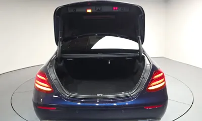 Mercedes-Benz E-Class 2019, 67538 км, за 17545.34 USD - фото 20