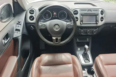 Volkswagen Tiguan 2015, 69500 км, за 7197 USD - фото 7