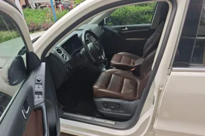 Volkswagen Tiguan 2015, 69500 км, за 7197 USD - фото 12