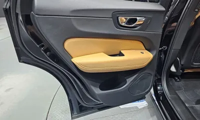 Volvo XC60 2018, 108054 км, за 16198.3 USD - фото 25