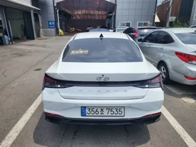 Hyundai Avante 2022, 34510 км, за 13653.67 USD