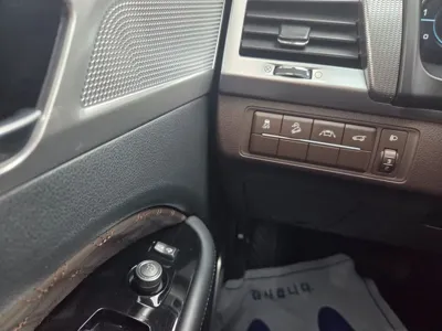 KG_Mobility_Ssangyong Rexton 2022, 46668 км, за 17329 USD - фото 20