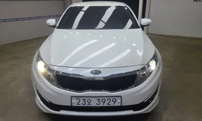 Kia K5 2011, 120000 км, за 2959.75 USD