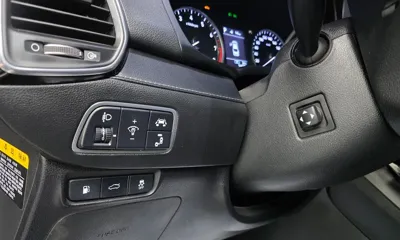 Hyundai Grandeur 2018, 96829 км, за 8730.47 USD - фото 14