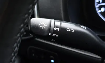 Hyundai Grandeur 2018, 96829 км, за 8730.47 USD - фото 15