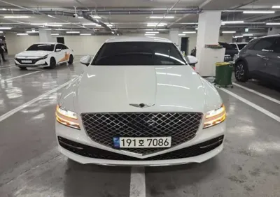 Genesis G80 · 2023 год