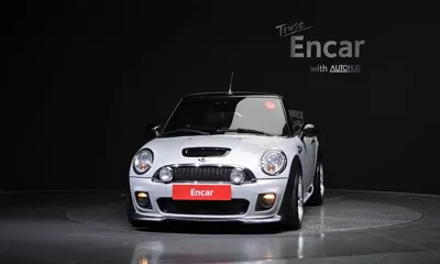 MINI Cooper Convertible 2013, 100162 км, за 6502.89 USD