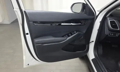 Kia Seltos 2024, 26120 км, за 17067.09 USD - фото 24