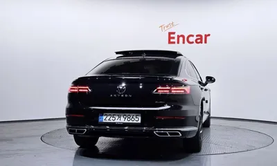 Volkswagen Arteon 2023, 28743 км, за 21080.13 USD