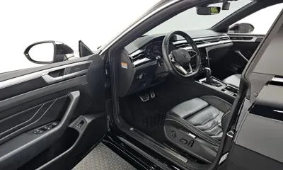 Volkswagen Arteon 2023, 28743 км, за 21080.13 USD - фото 10