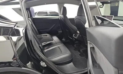 Tesla Model Y 2024, 44566 км, за 26913.48 USD - фото 12