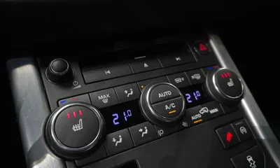Land Rover Range Rover Evoque 2015, 125952 км, за 6440.29 USD - фото 17