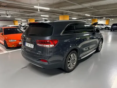 Kia Sorento 2016, 67522 км, за 11093.61 USD