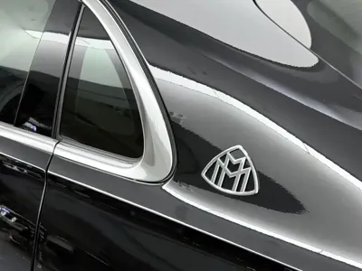 Mercedes-Benz S-Class 2025, 5000 км, за 173481.04 USD - фото 8