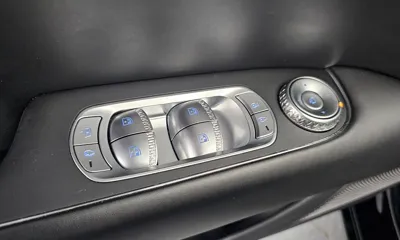 Genesis G90 2022, 104113 км, за 43554.56 USD - фото 35