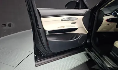 Genesis GV70 2024, 46637 км, за 27241.7 USD - фото 24