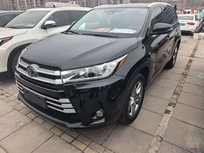 Toyota Highlander · 2021 год