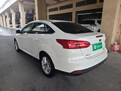Ford Focus 2016, 98200 км, за 4123.02 USD