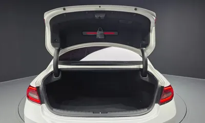 Hyundai Grandeur 2018, 111118 км, за 8861.76 USD - фото 20