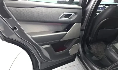 Land Rover Range Rover Velar 2019, 99923 км, за 19450.97 USD - фото 25