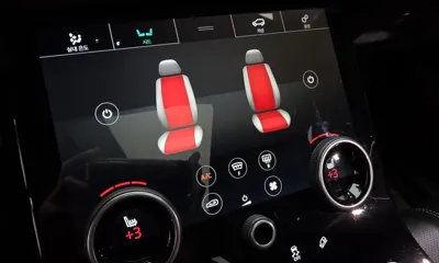 Land Rover Range Rover Velar 2019, 99923 км, за 19450.97 USD - фото 37