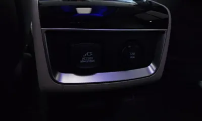 Kia Canival 2026, 8479 км, за 45809.13 USD - фото 32