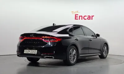 Hyundai Grandeur 2018, 165193 км, за 6229.49 USD