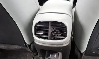 Hyundai Avante 2024, 35728 км, за 14431.51 USD - фото 31