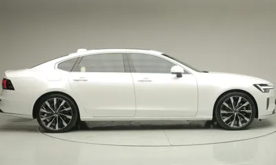 Volvo S90 2026, 4143 км, за 37416.31 USD