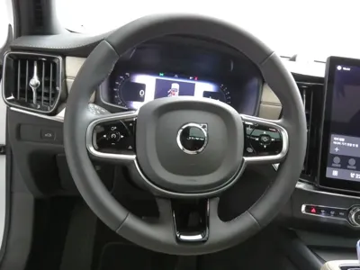 Volvo S90 2026, 4143 км, за 37416.31 USD - фото 15