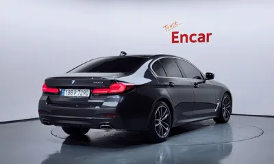 BMW 5-Series 2023, 47555 км, за 24395.03 USD