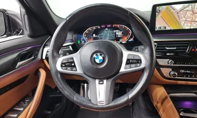 BMW 5-Series 2023, 47555 км, за 24395.03 USD - фото 13