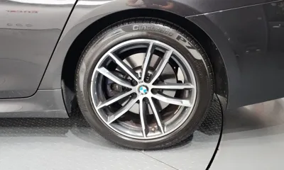 BMW 5-Series 2023, 47555 км, за 24395.03 USD - фото 21