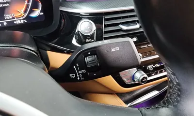 BMW 5-Series 2023, 47555 км, за 24395.03 USD - фото 27