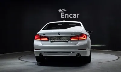 BMW 5-Series 2018, 115279 км, за 16198.3 USD