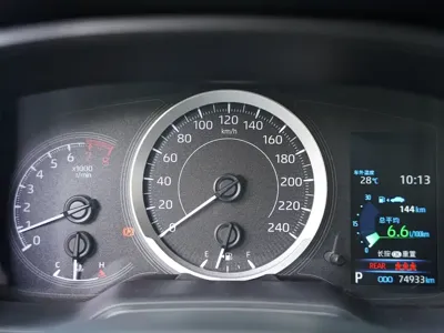 Toyota Corolla Cross 2022, 75000 км, за 10284.51 USD - фото 25
