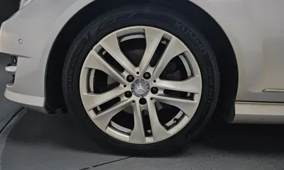 Mercedes-Benz C-Class 2013, 135583 км, за 4225.44 USD