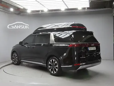Kia Canival 2022, 105786 км, за 18232.72 USD