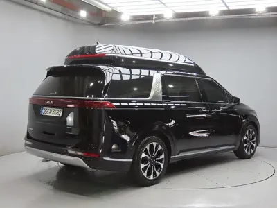 Kia Canival 2022, 105786 км, за 18232.72 USD