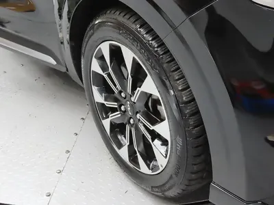 Kia Canival 2022, 105786 км, за 18232.72 USD