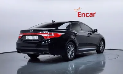 Hyundai Grandeur 2017, 153635 км, за 4069.84 USD