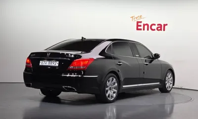 Hyundai Equus 2012, 170339 км, за 4810.5 USD