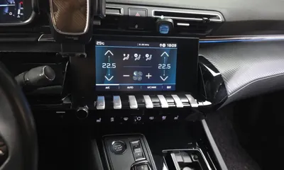 Peugeot 508 2019, 123289 км, за 64941.8 USD - фото 14
