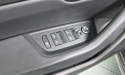 Peugeot 508 2019, 123289 км, за 64941.8 USD - фото 27