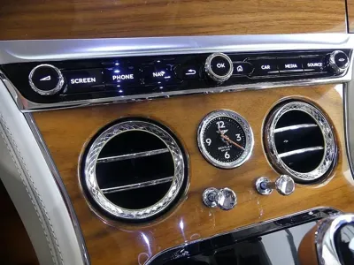 Bentley Continental 2022, 33500 км, за 128003.15 USD - фото 16