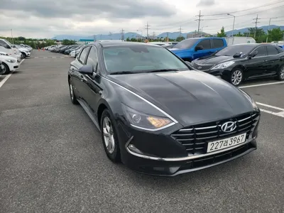 Hyundai Sonata 2021, 94073 км, за 8533.54 USD