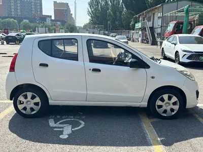 Suzuki Alto 2015, 100000 км, за 1723.01 USD