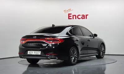 Hyundai Grandeur 2018, 89116 км, за 10358.31 USD