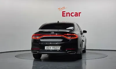 Hyundai Grandeur 2018, 89116 км, за 10358.31 USD